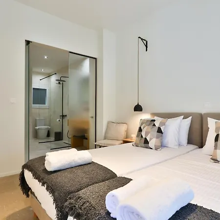 2 Bd Lycabettus Stylish By Live&travel * Athens