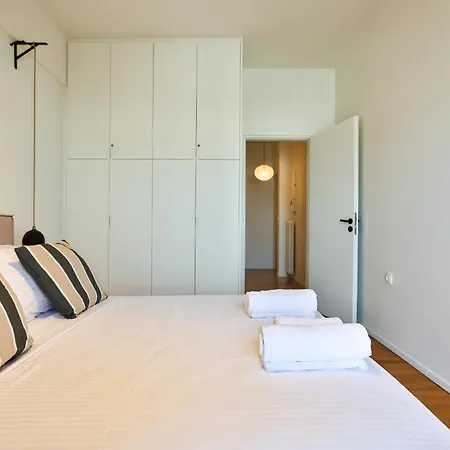 2 Bd Lycabettus Stylish By Live&travel
