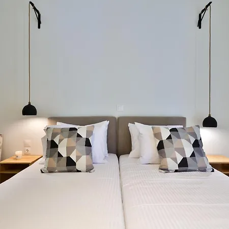 2 Bd Lycabettus Stylish By Live&travel Athens